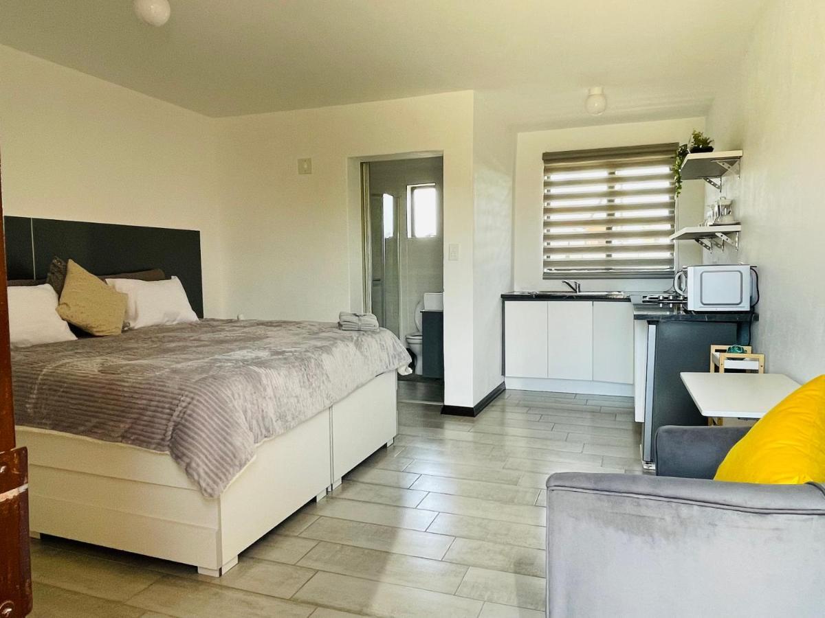 Moh Ville Guest House Maseru Ngoại thất bức ảnh